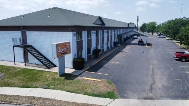 Grand Inn FargoFargo  Kültér fotó
