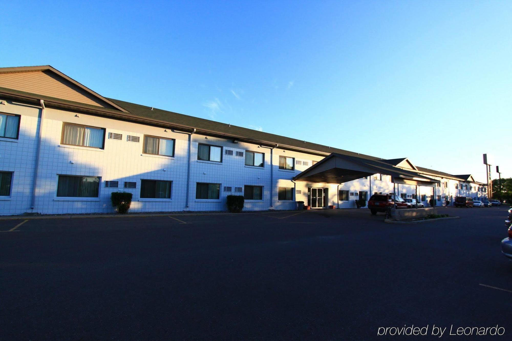 Grand Inn FargoFargo  Kültér fotó